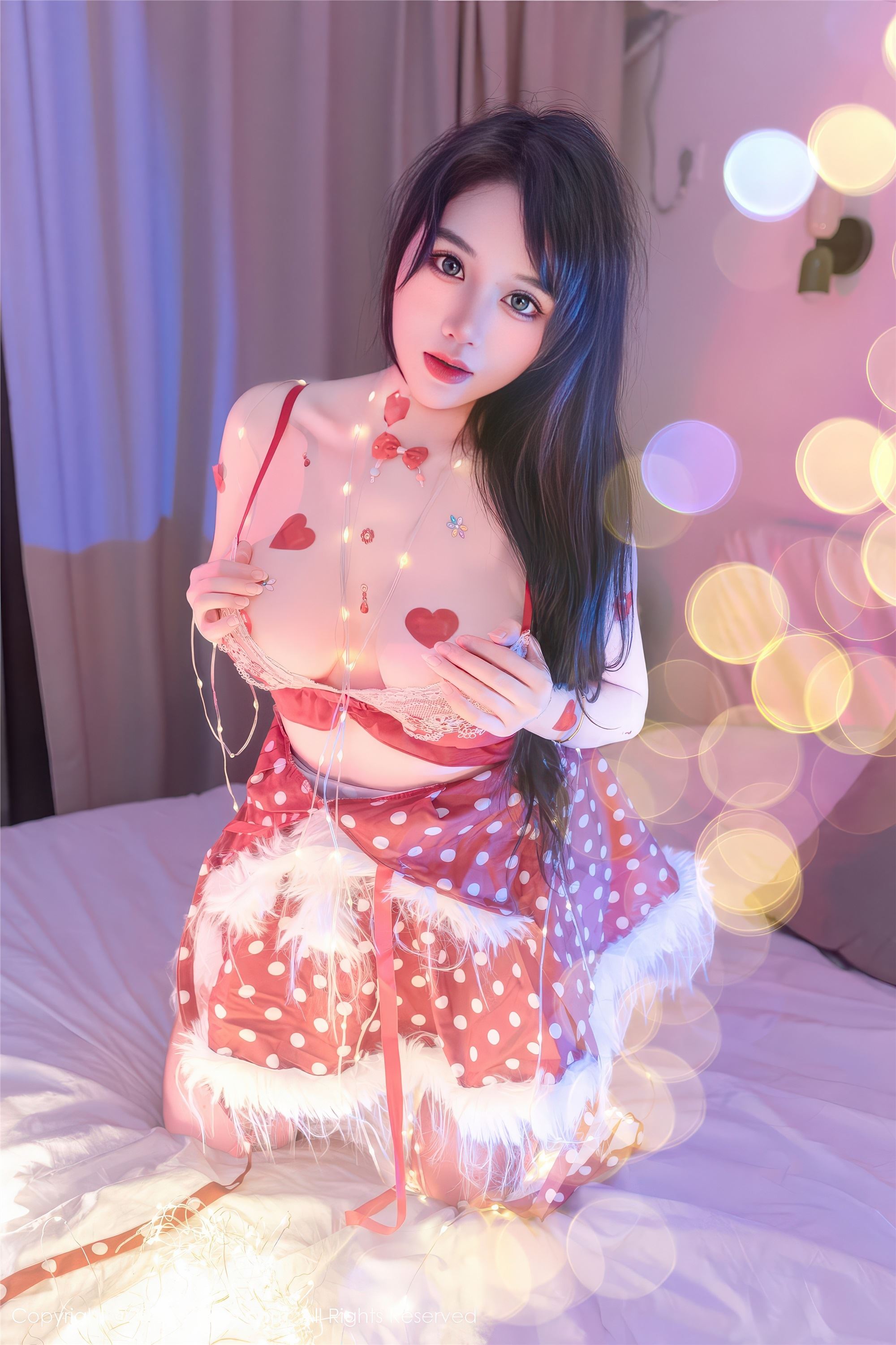 Xiuren秀人网 2025.12.25 NO.11154 汐汐爱吃草莓